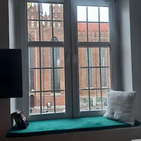 In Old Town - View Of Mariacki Church *