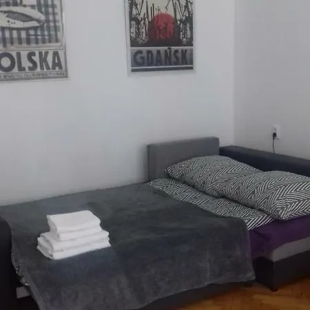 Apartament In Old Town - View Of Mariacki Church Gdańsk